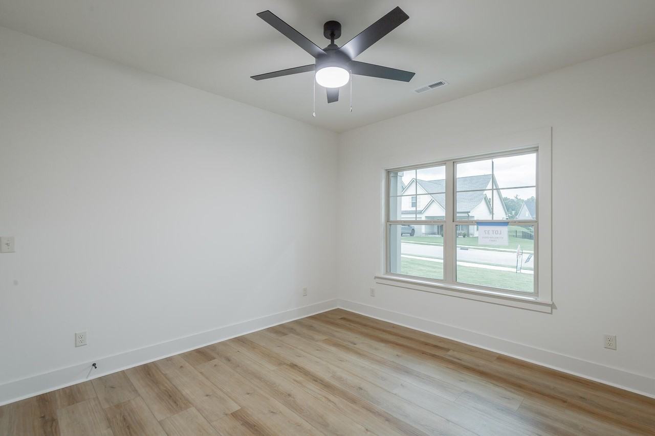 477 Willow Grove Ct - Photo 7 of 50