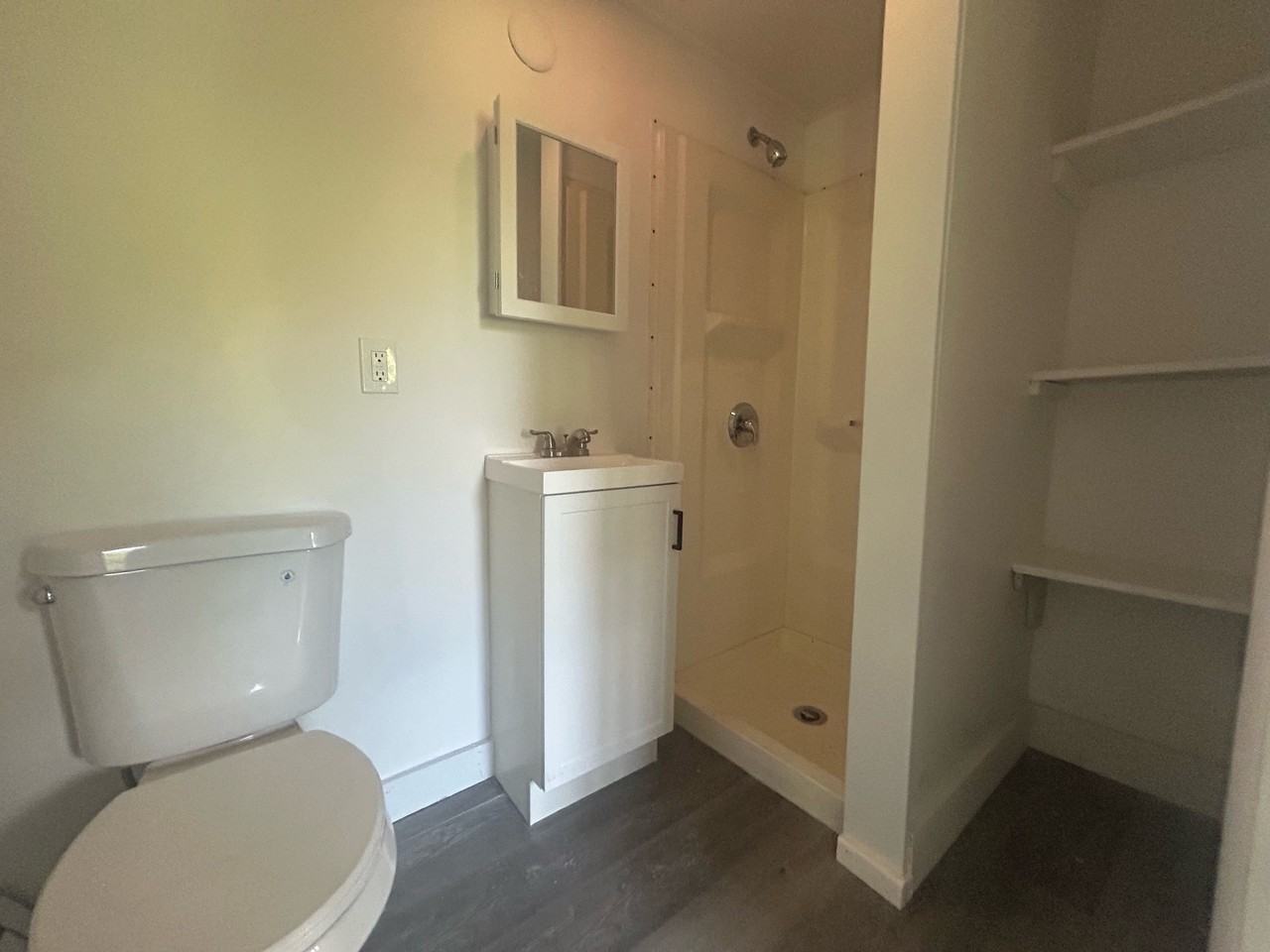 286 Walnut St #286 - Photo 3 of 6