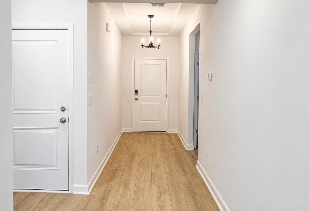 6265 Zoe Way - Photo 4 of 19