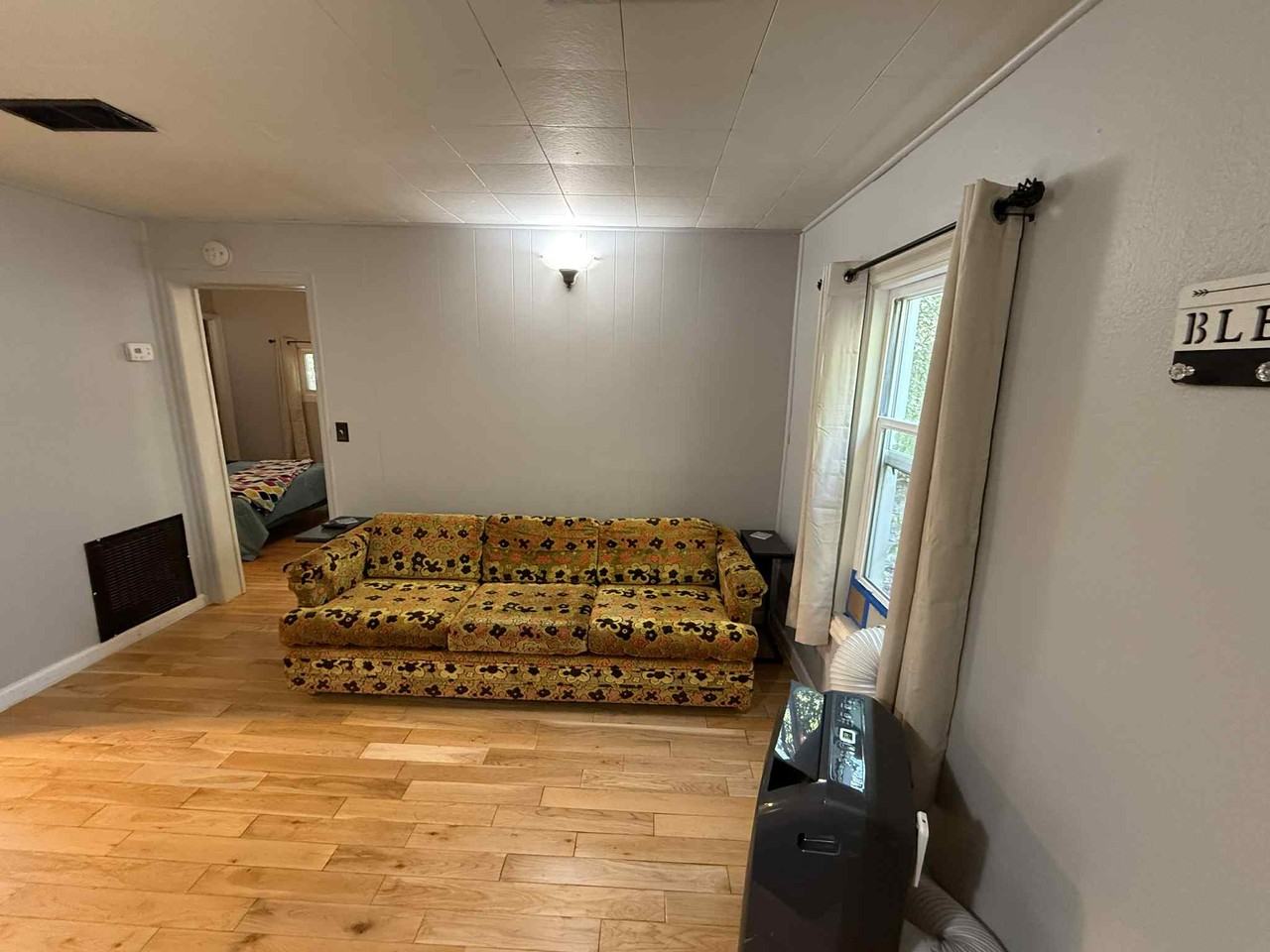612 Howard Ave #1 - Photo 3 of 25
