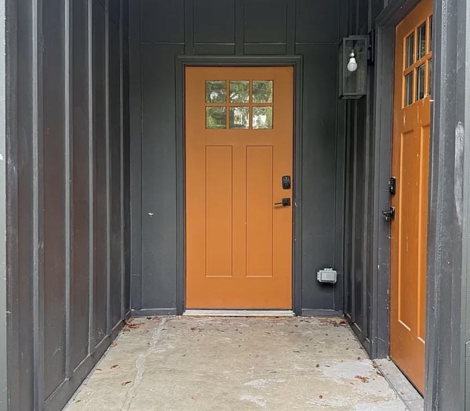 808 Center St #A - Photo 5 of 22