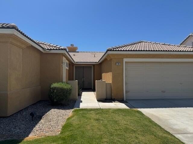 47497 Lagoon Ct - Photo 3 of 38