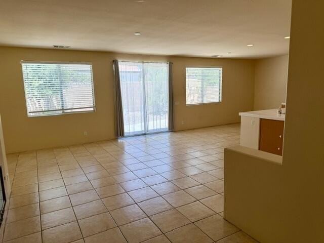 47497 Lagoon Ct - Photo 5 of 38
