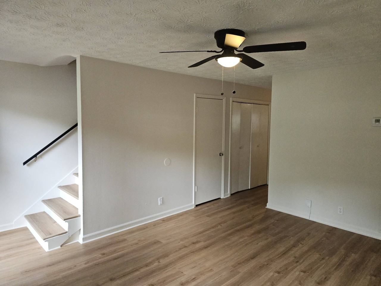 490 S Jeff Davis Dr #1 - Photo 4 of 23