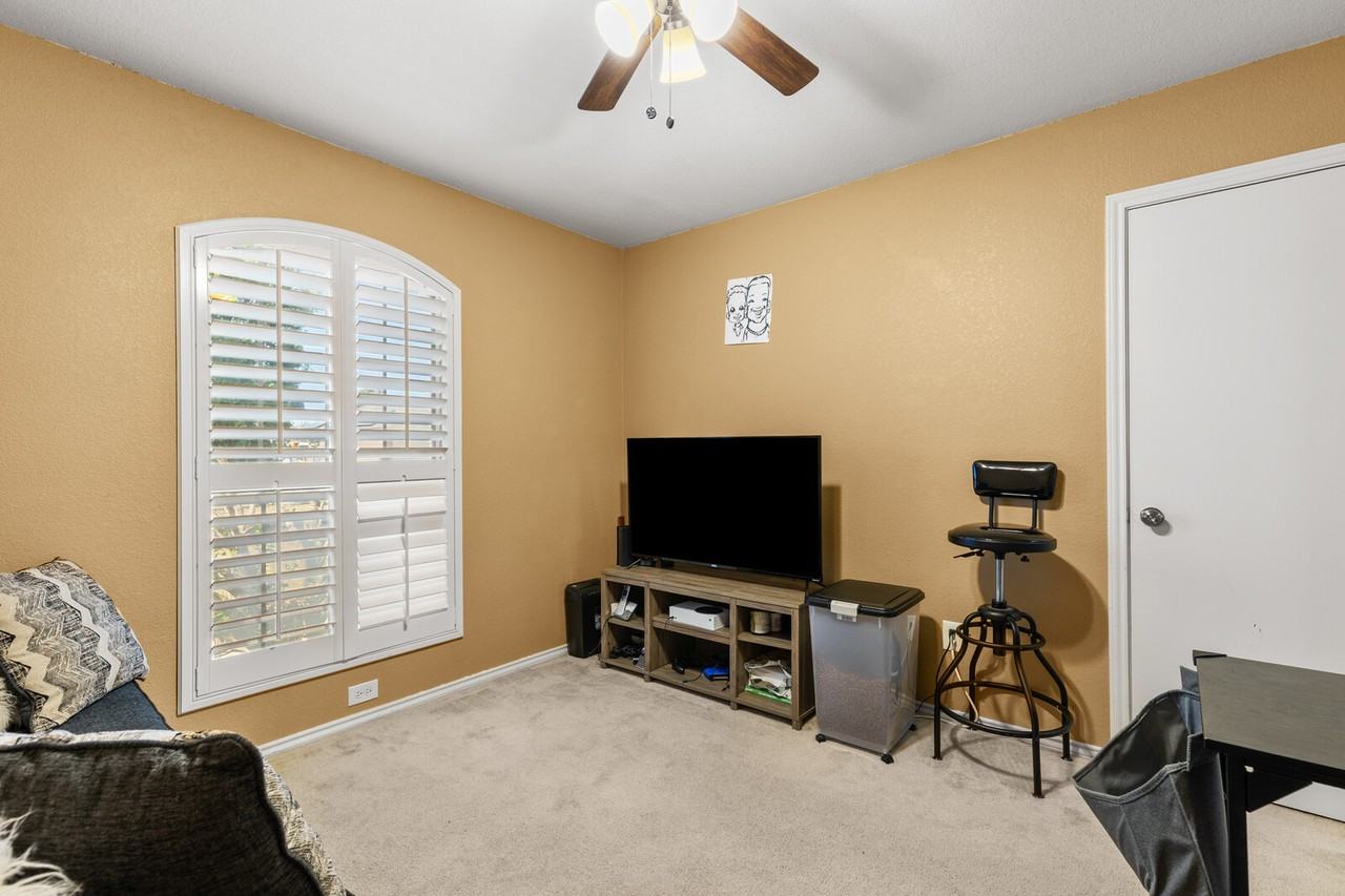 4407 Hank Dr #1 - Photo 6 of 46
