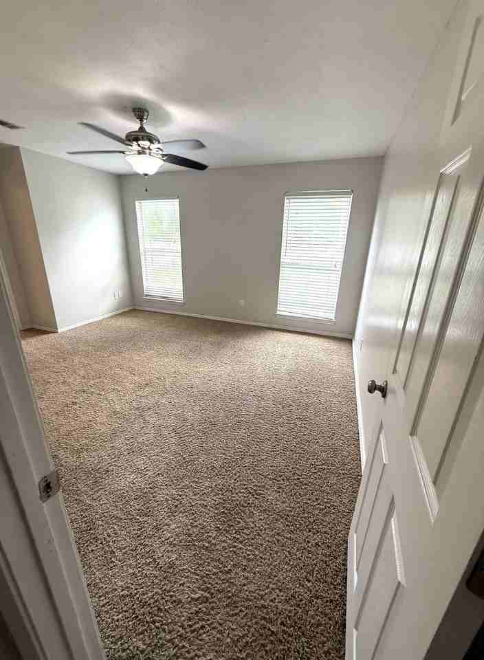 4807 Summer Creek Cv #1 - Photo 5 of 12