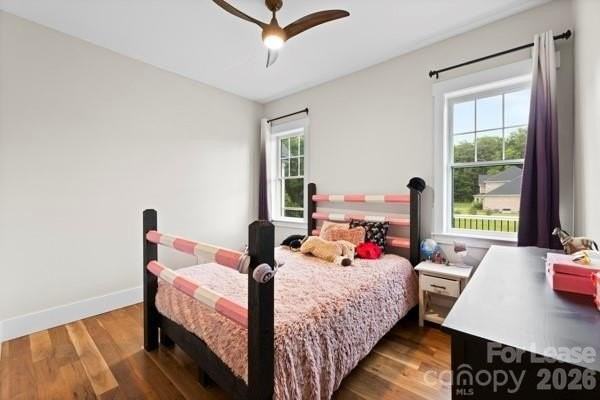 5200 Shoreview Dr - Photo 4 of 32