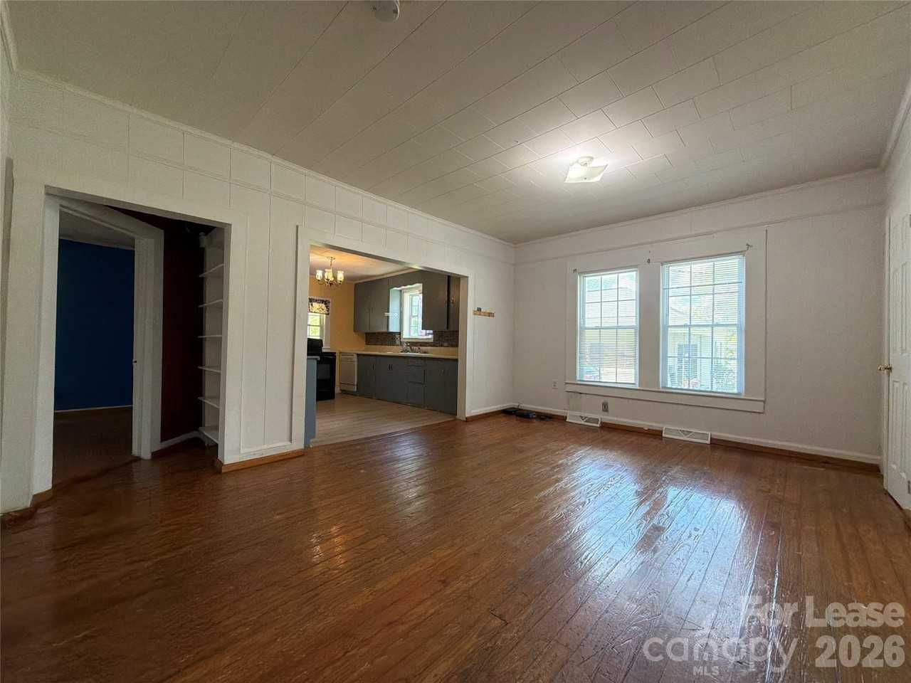 3103 Lowell Rd - Photo 4 of 12