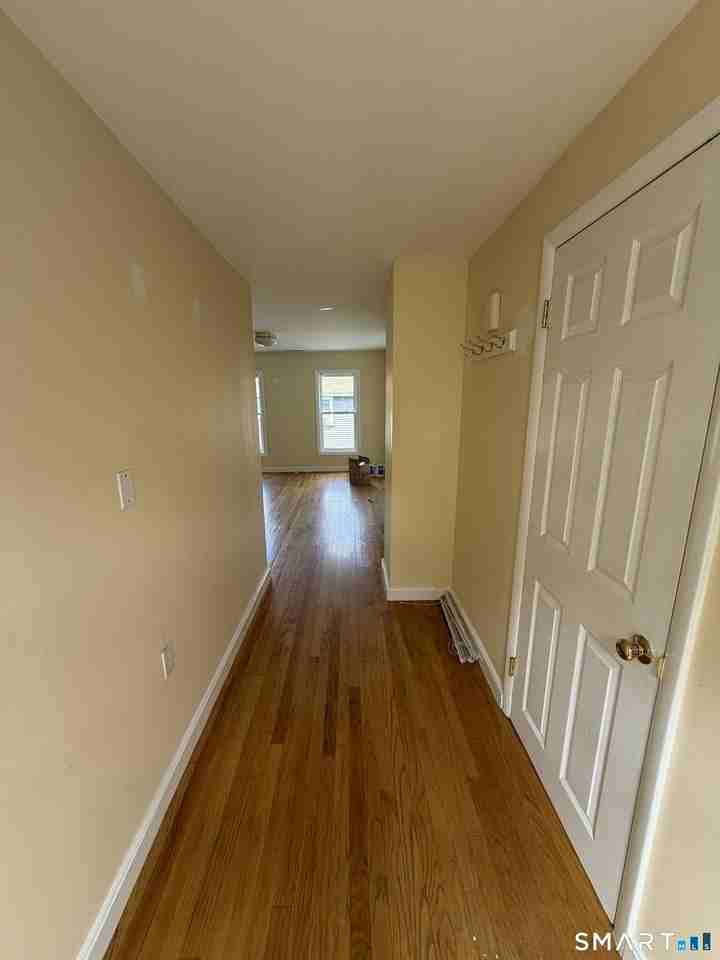 28 Davis St #2 - Photo 7 of 23