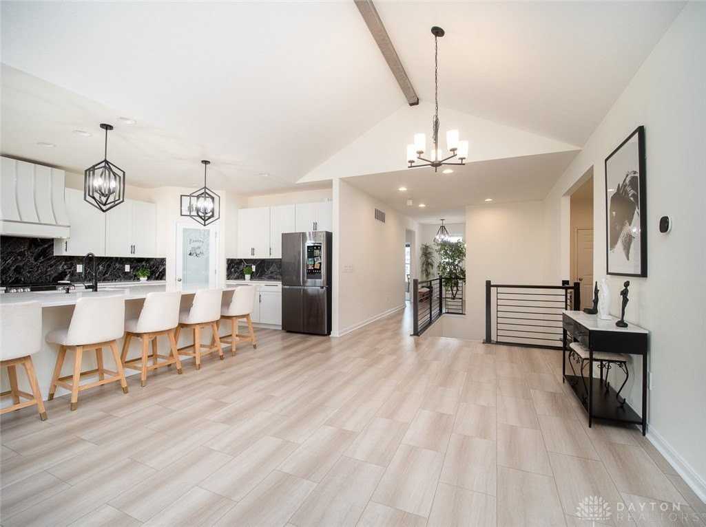 10015 Washington Glen Dr - Photo 5 of 32