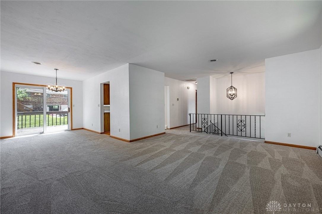 2518 Loris Dr - Photo 2 of 29