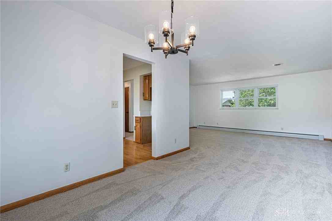 2518 Loris Dr - Photo 5 of 29