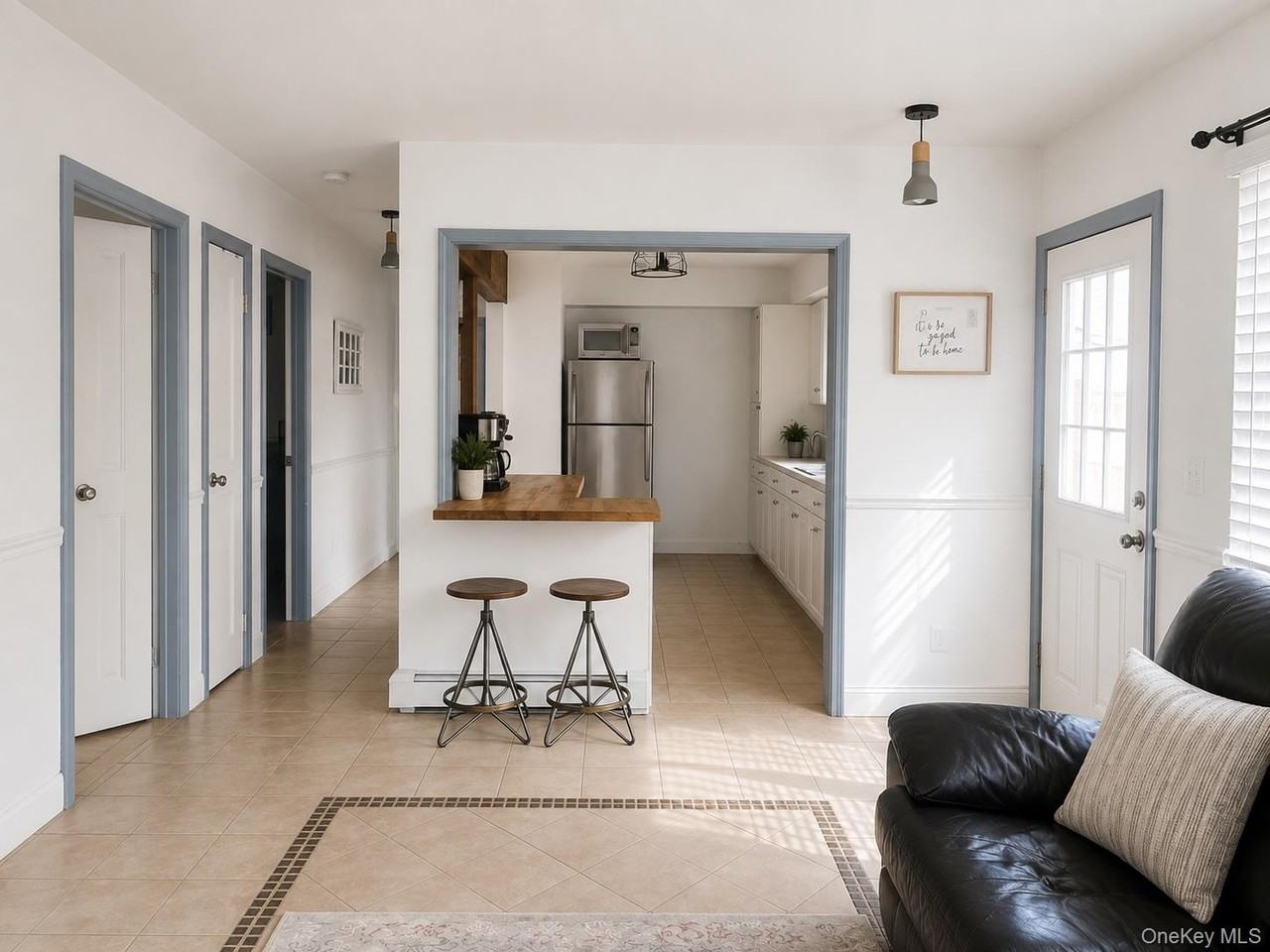 458 W Chester St - Photo 3 of 11