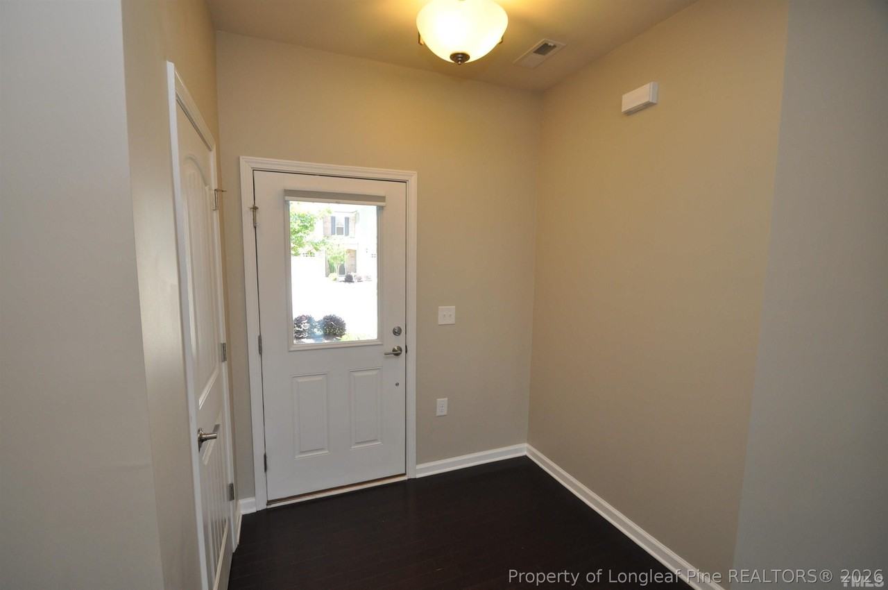 209 Brier Crossings Loop - Photo 4 of 30