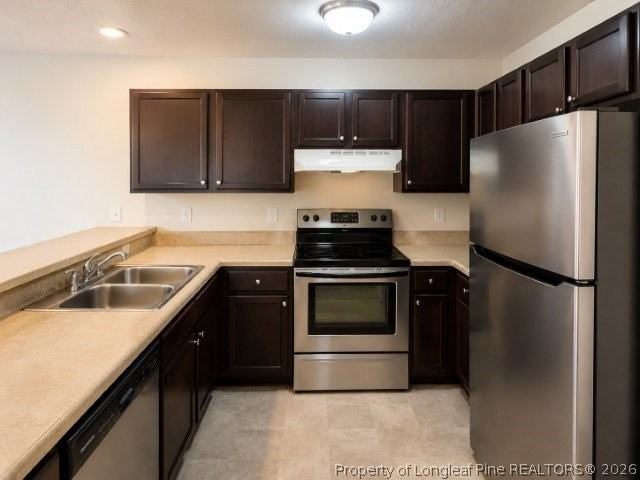 1820 Tryon Dr #6 - Photo 5 of 14