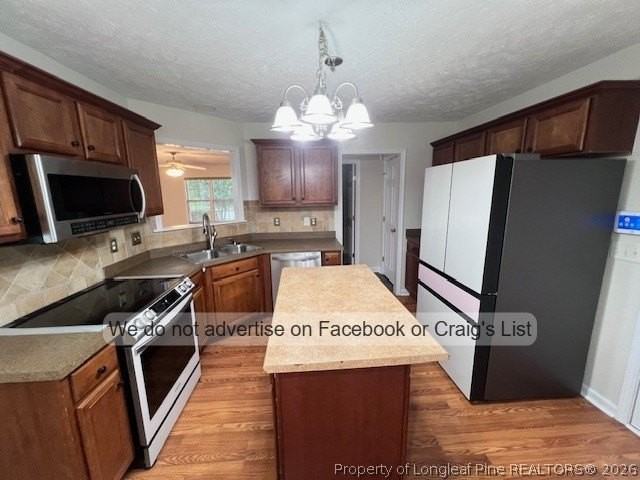 2826 Aristocrat Ln - Photo 5 of 17
