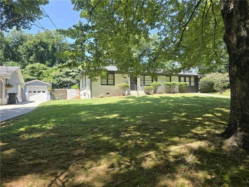 3305 Flowers Dr - Photo 3 of 23