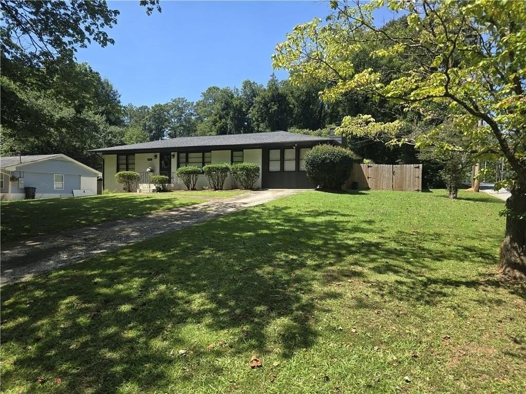 3305 Flowers Dr - Photo 5 of 23