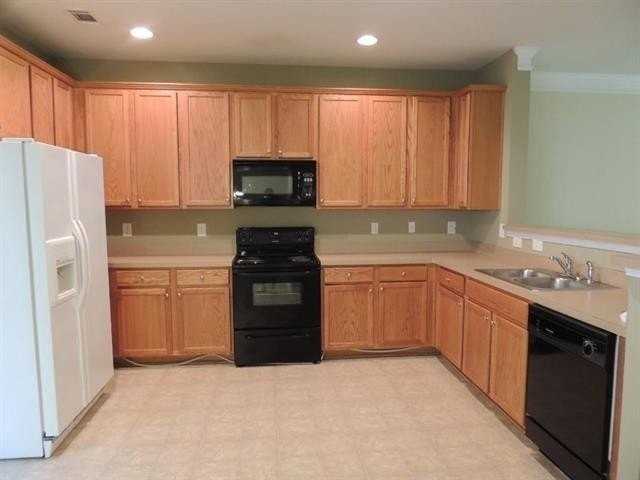 3196 Cedar Glade Ln - Photo 3 of 20