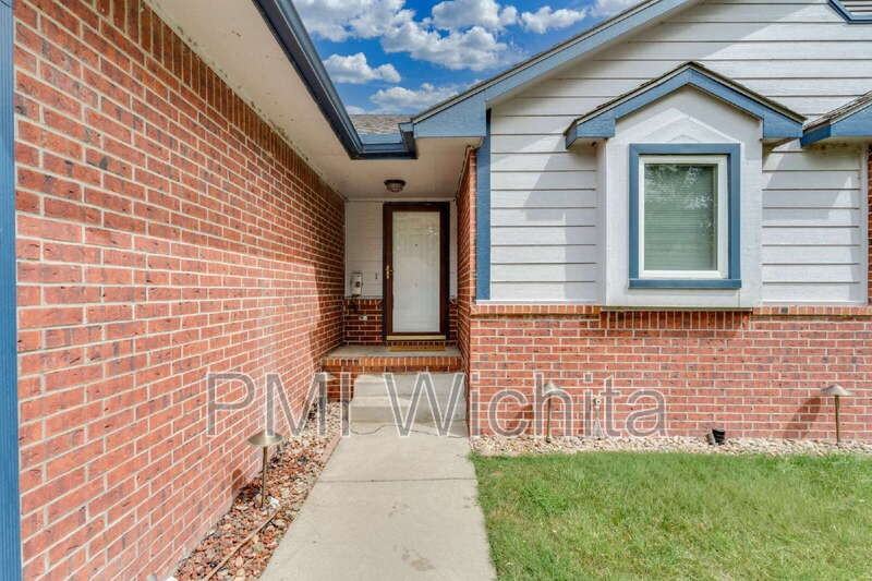6514 W Briarwood Cir - Photo 4 of 24
