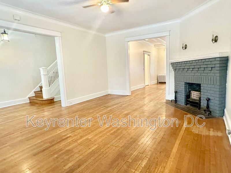 3211 Adams Mill Rd Nw #NW - Photo 6 of 46