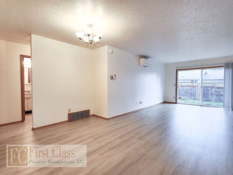 18001 Ne Pacific St #108 - Photo 2 of 23