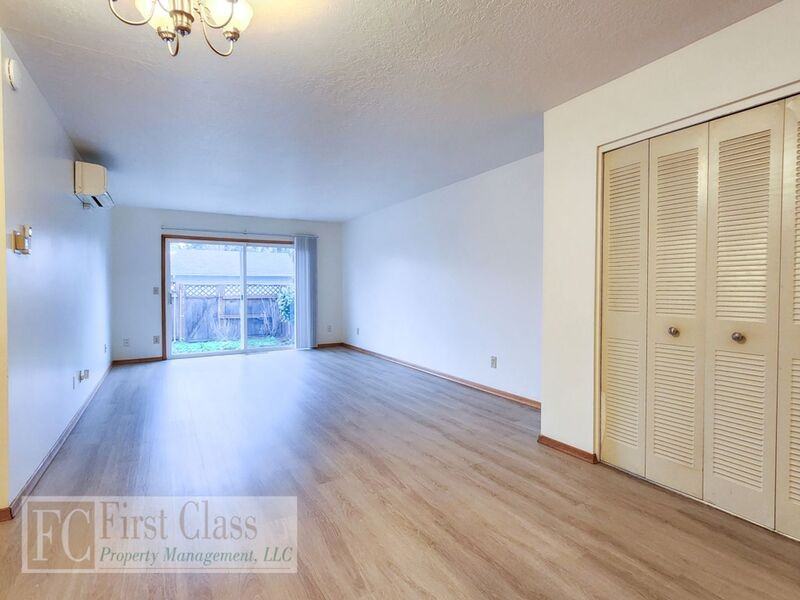 18001 Ne Pacific St #108 - Photo 3 of 23