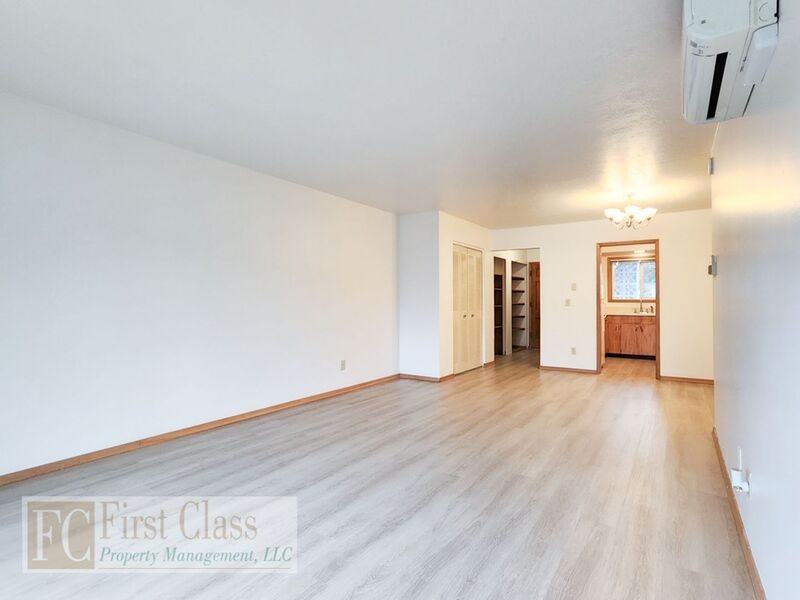 18001 Ne Pacific St #108 - Photo 6 of 23