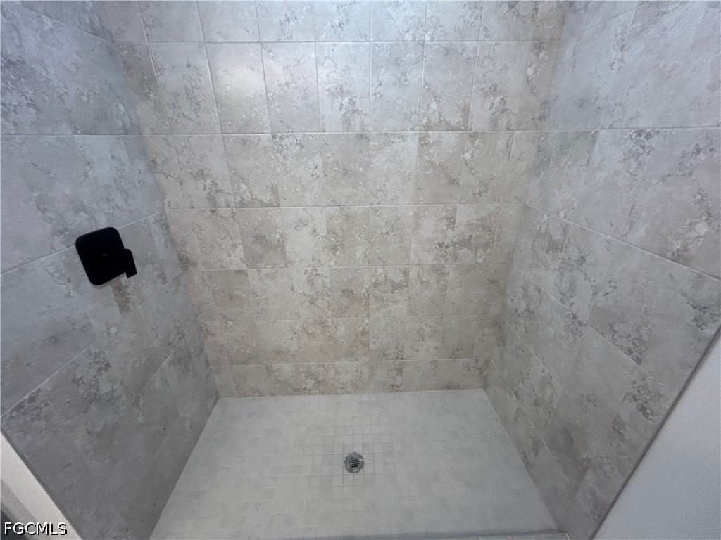 2825 Nw 25th Ln - Photo 6 of 16