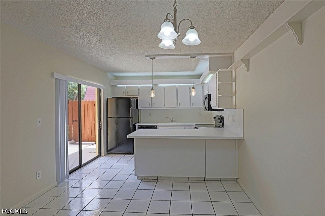 1556 Park Meadows Dr #1 - Photo 3 of 13