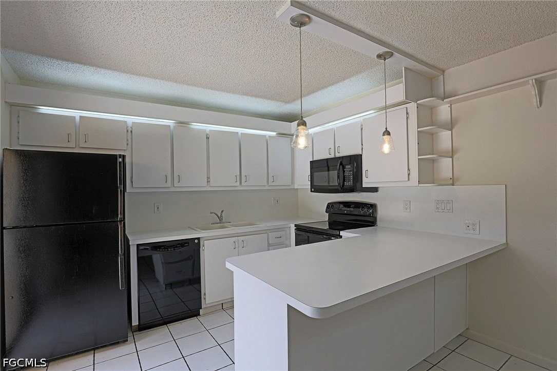 1556 Park Meadows Dr #1 - Photo 4 of 13