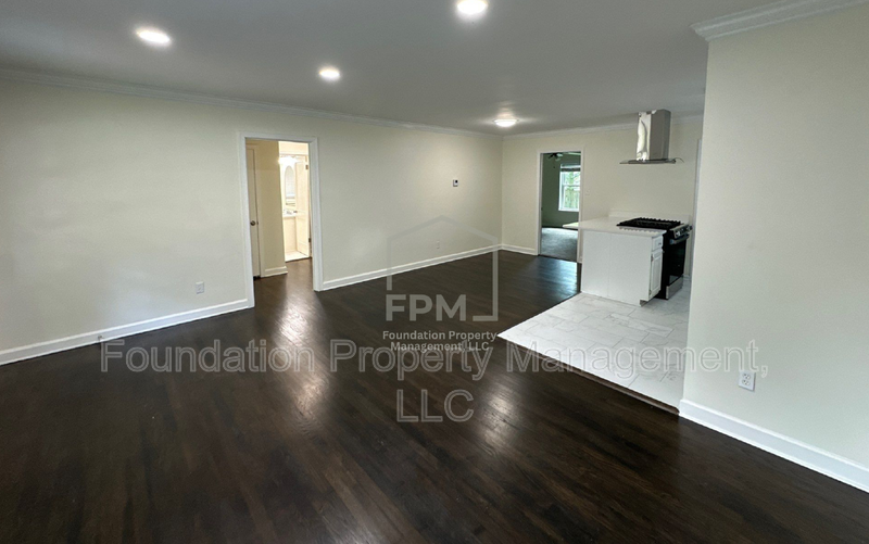 473 Vaughn Rd - Photo 7 of 17