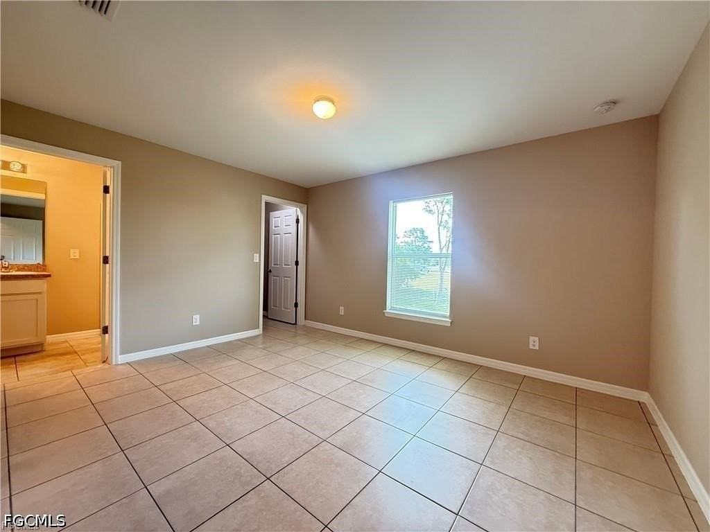 1727 Nw 15th St - Photo 6 of 18
