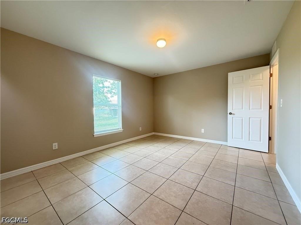 1727 Nw 15th St - Photo 7 of 18