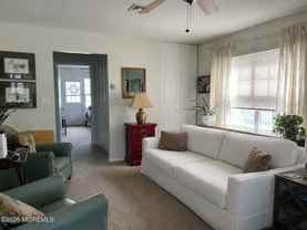 1211D Shetland Dr - Photo 1 of 1