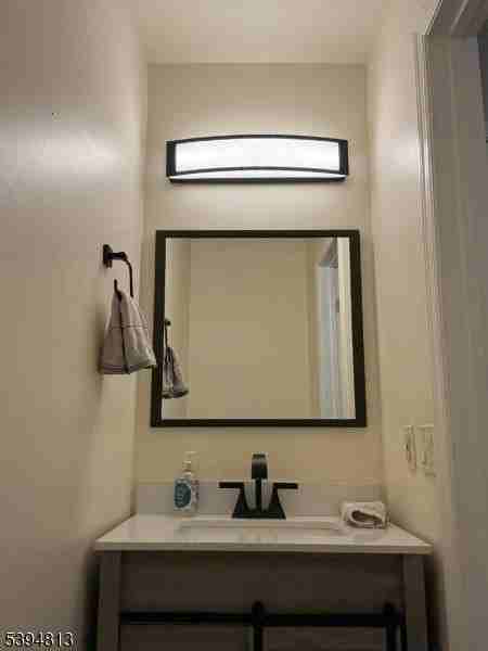 1902 Bayley Ct - Photo 6 of 48