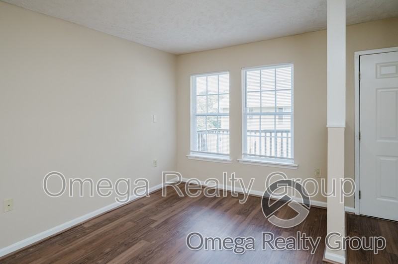 156 Patton St W #D - Photo 5 of 23