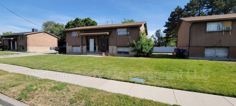3349 Westsouth - Photo 2 of 7