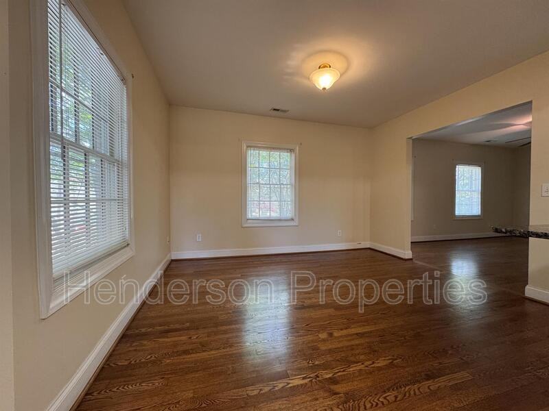 224 Harrill St - Photo 7 of 19
