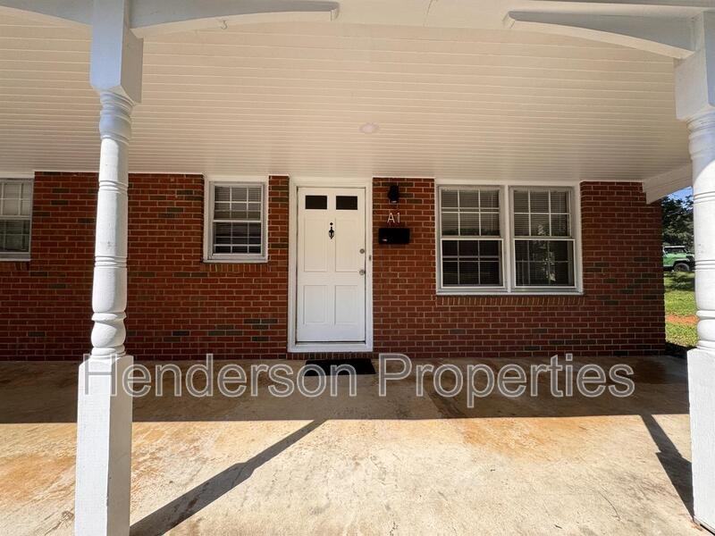 642 E Broad St #A1 - Photo 2 of 14