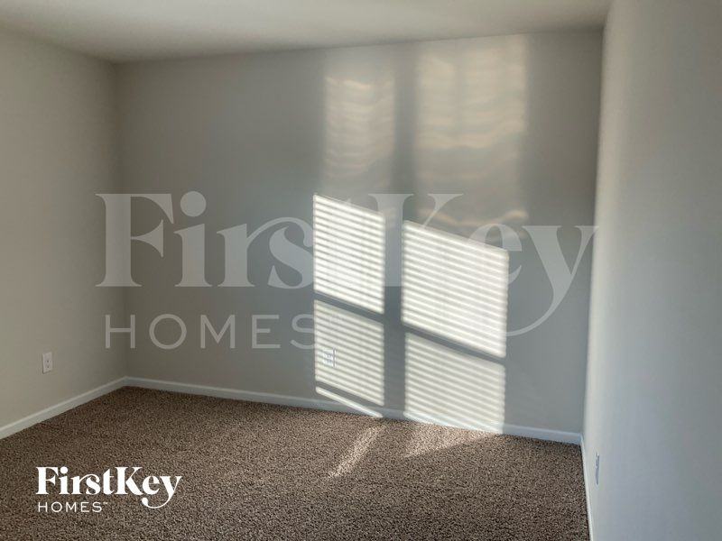 5435 Cobblestone Glen Dr - Photo 6 of 10