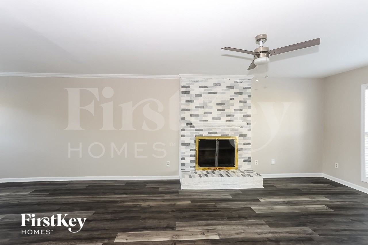 228 Wednesbury Blvd - Photo 4 of 15
