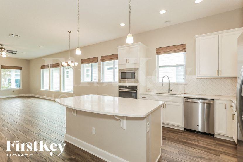 105 Archwood Dr - Photo 6 of 16