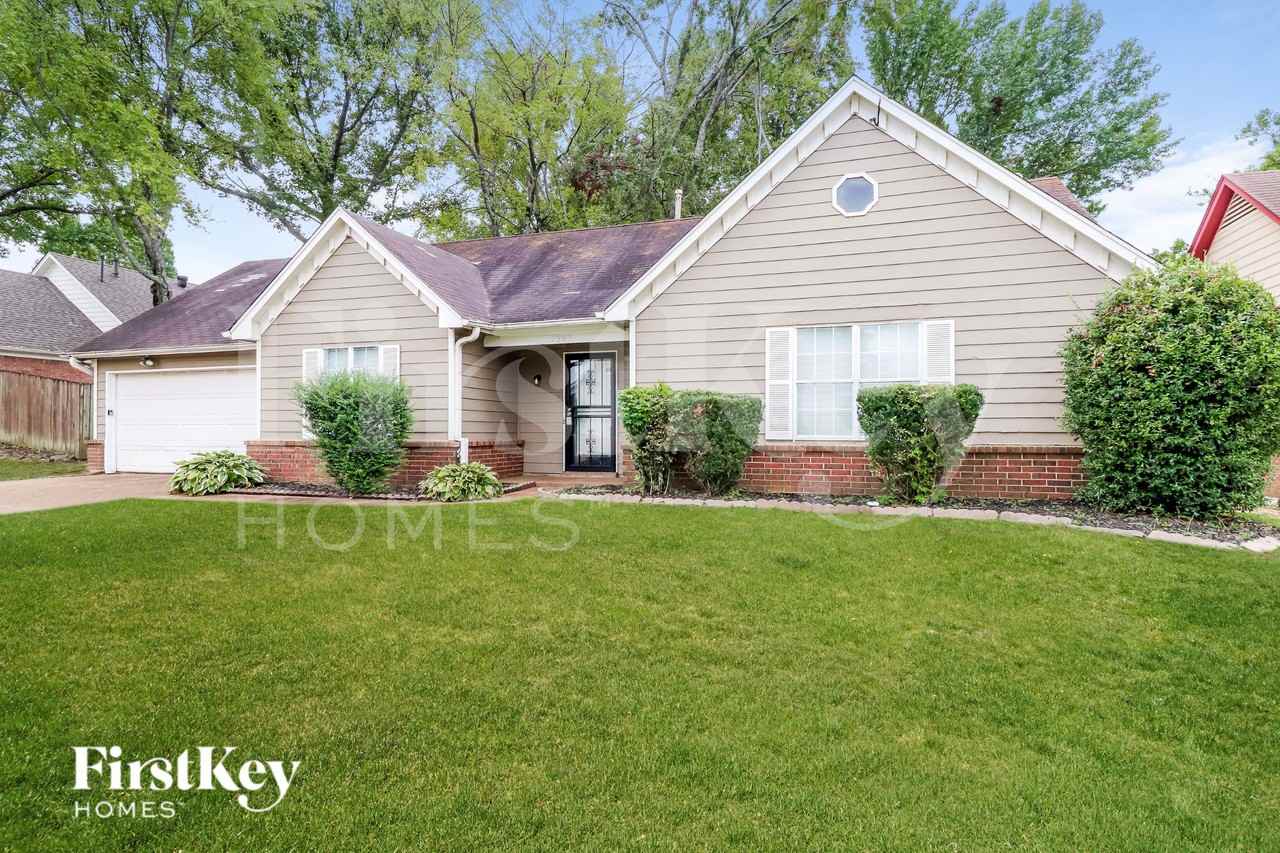 7367 Old Dominion Ct - Photo 2 of 16