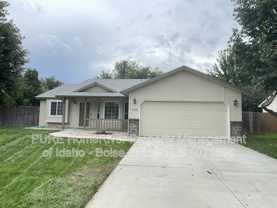 926 S Muscovy Ave - Photo 1 of 1