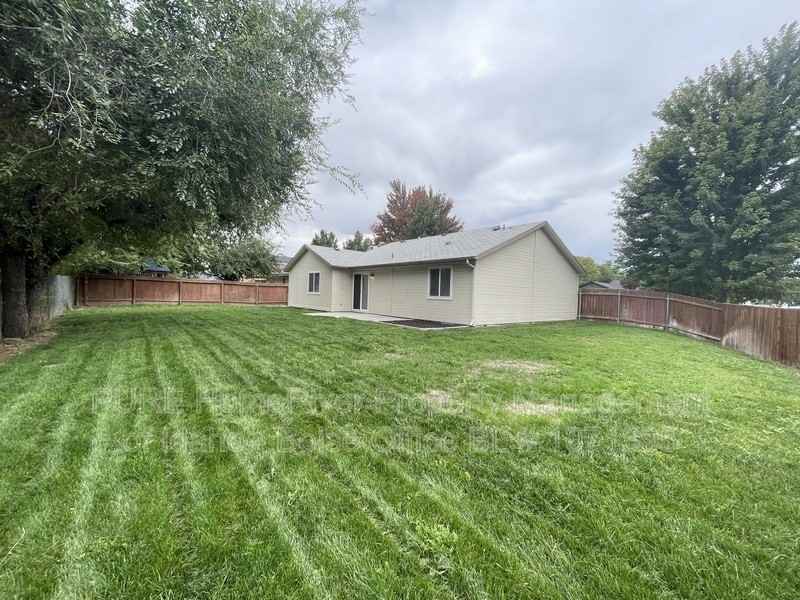 926 S Muscovy Ave - Photo 7 of 26