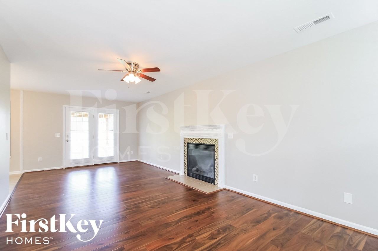 483 Old Cypress Dr - Photo 4 of 15