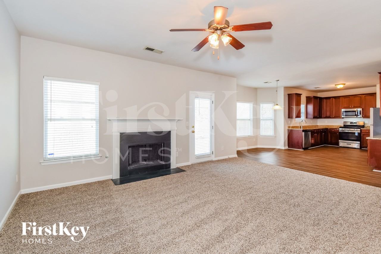 4710 Fourth Rail Ln - Photo 3 of 17