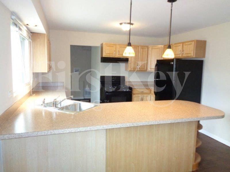 447 Talala St - Photo 7 of 17
