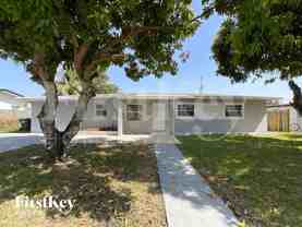 3951 Nw 173rd Ter - Photo 1 of 1